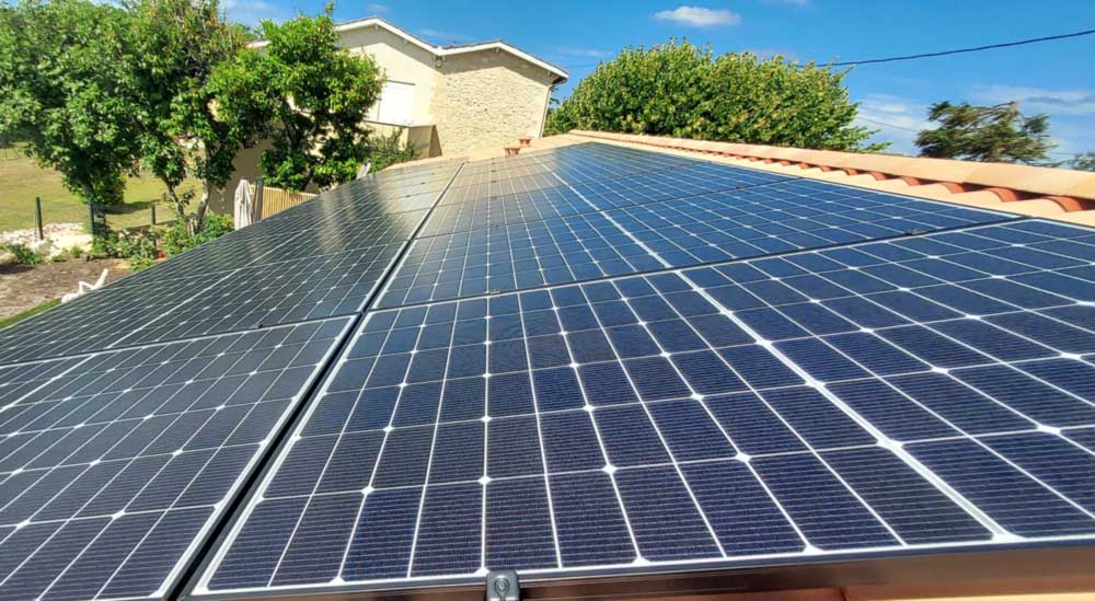 découvrez notre comparatif complet des panneaux solaires meyer burger. analyse des performances, des prix et des technologies innovantes pour vous aider à choisir la meilleure option pour votre projet d'énergie renouvelable.
