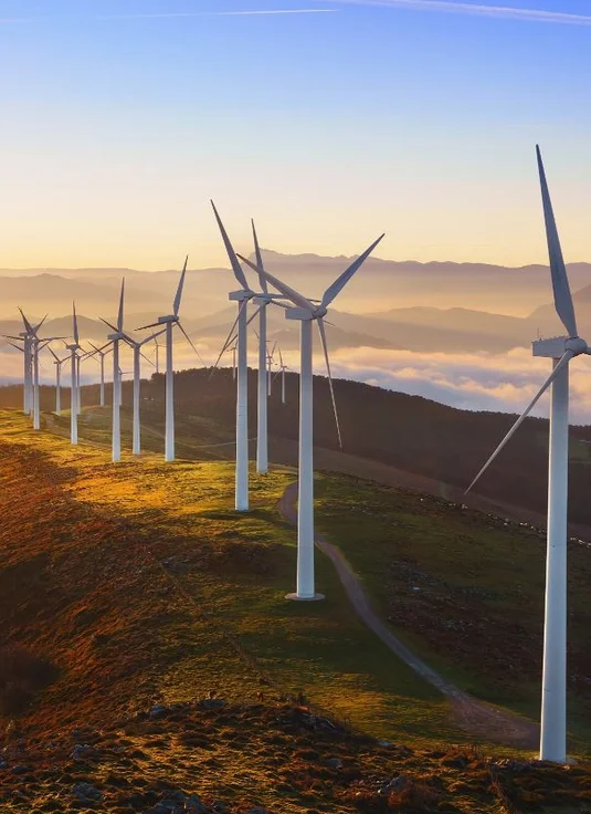 découvrez le potentiel de l'énergie éolienne, une source d'énergie renouvelable incontournable qui transforme la force du vent en électricité propre. explorez ses avantages, ses enjeux et son impact sur l'environnement pour un avenir durable.