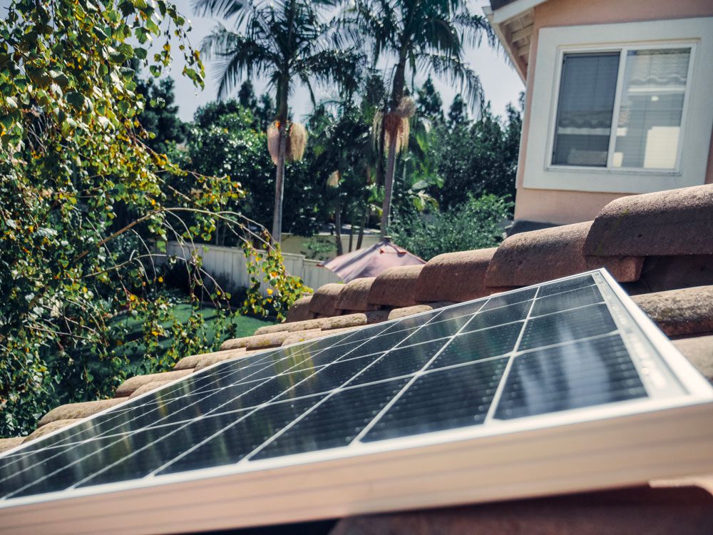 découvrez le coût des panneaux photovoltaïques et les facteurs influençant leur prix. informez-vous sur les économies d'énergie, les subventions disponibles et le retour sur investissement pour intégrer efficacement l'énergie solaire dans votre projet.