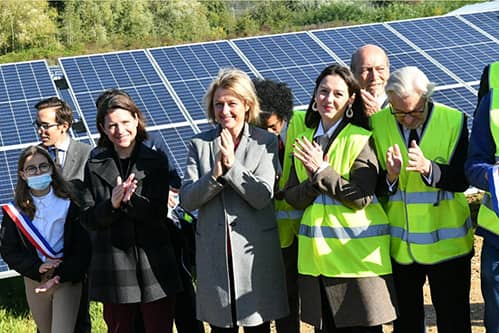 découvrez les coûts des panneaux photovoltaïques et tout ce qu'il faut savoir sur l'installation, le financement et les économies d'énergie possibles. informez-vous sur les avantages financiers et environnementaux associés à cette technologie durable.