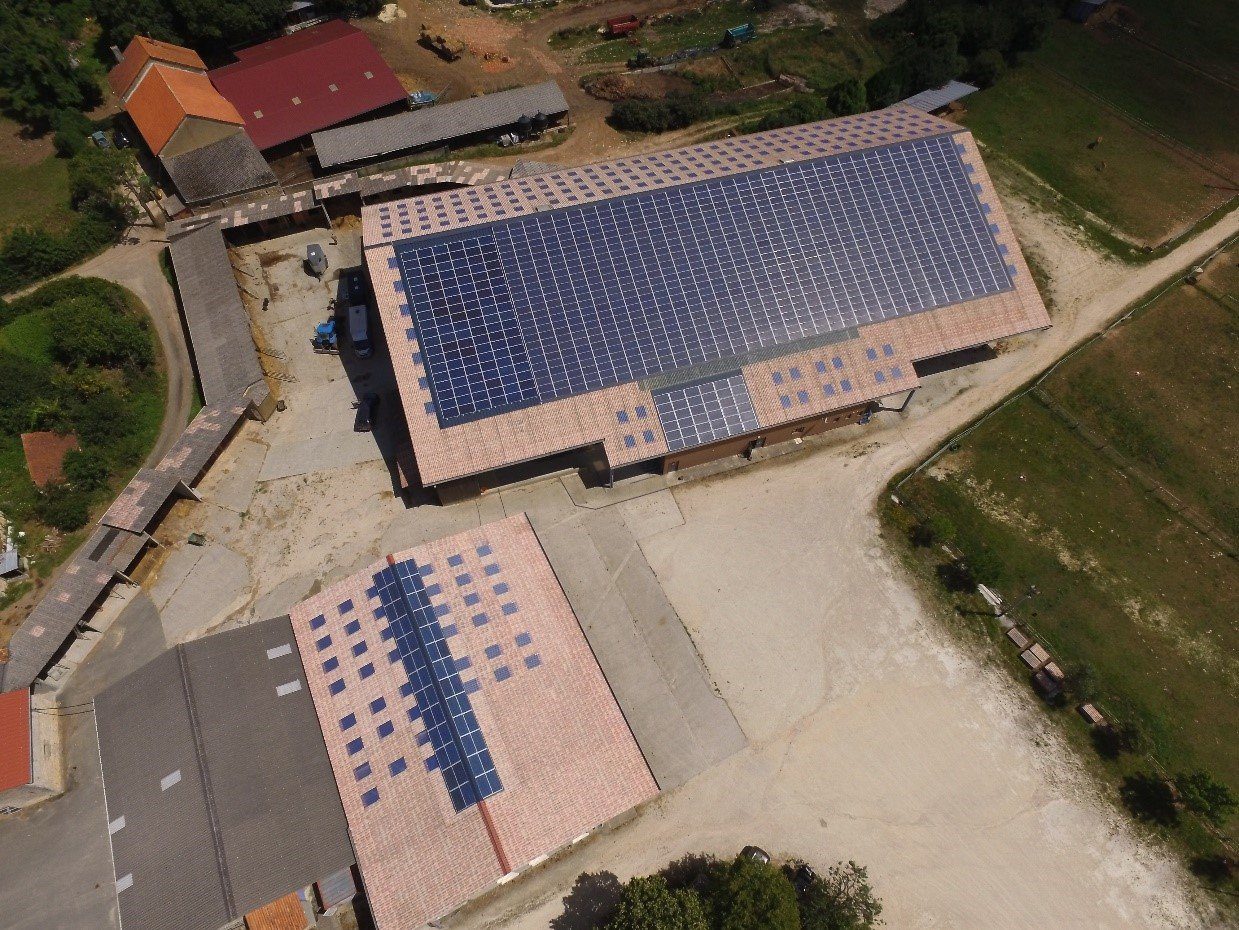 découvrez comment l'énergie photovoltaïque transforme l'énergie solaire en électricité durable. explorez les avantages de cette solution verte pour réduire votre empreinte carbone et économiser sur vos factures d'énergie.