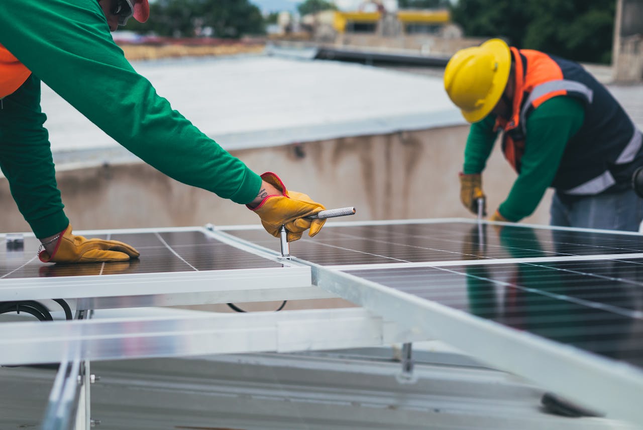 découvrez les tarifs des panneaux solaires et comparez les différentes options pour investir dans l'énergie renouvelable. obtenez des informations détaillées sur les coûts, les aides financières et les avantages écologiques des systèmes solaires.