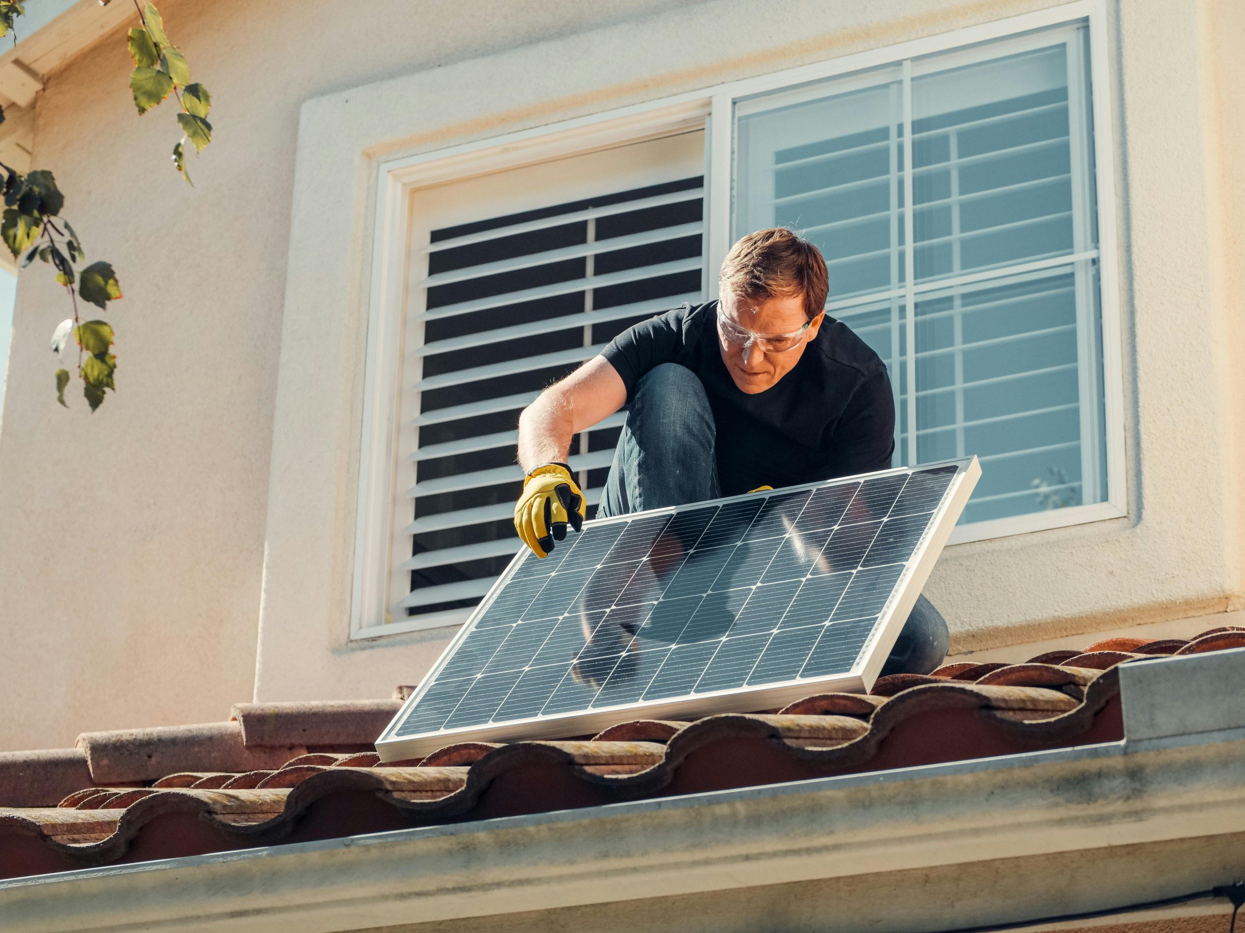 découvrez notre guide sur les prix des panneaux photovoltaïques. comparez les coûts, les aides disponibles et les avantages de l'énergie solaire pour faire le meilleur choix pour votre projet d'installation.