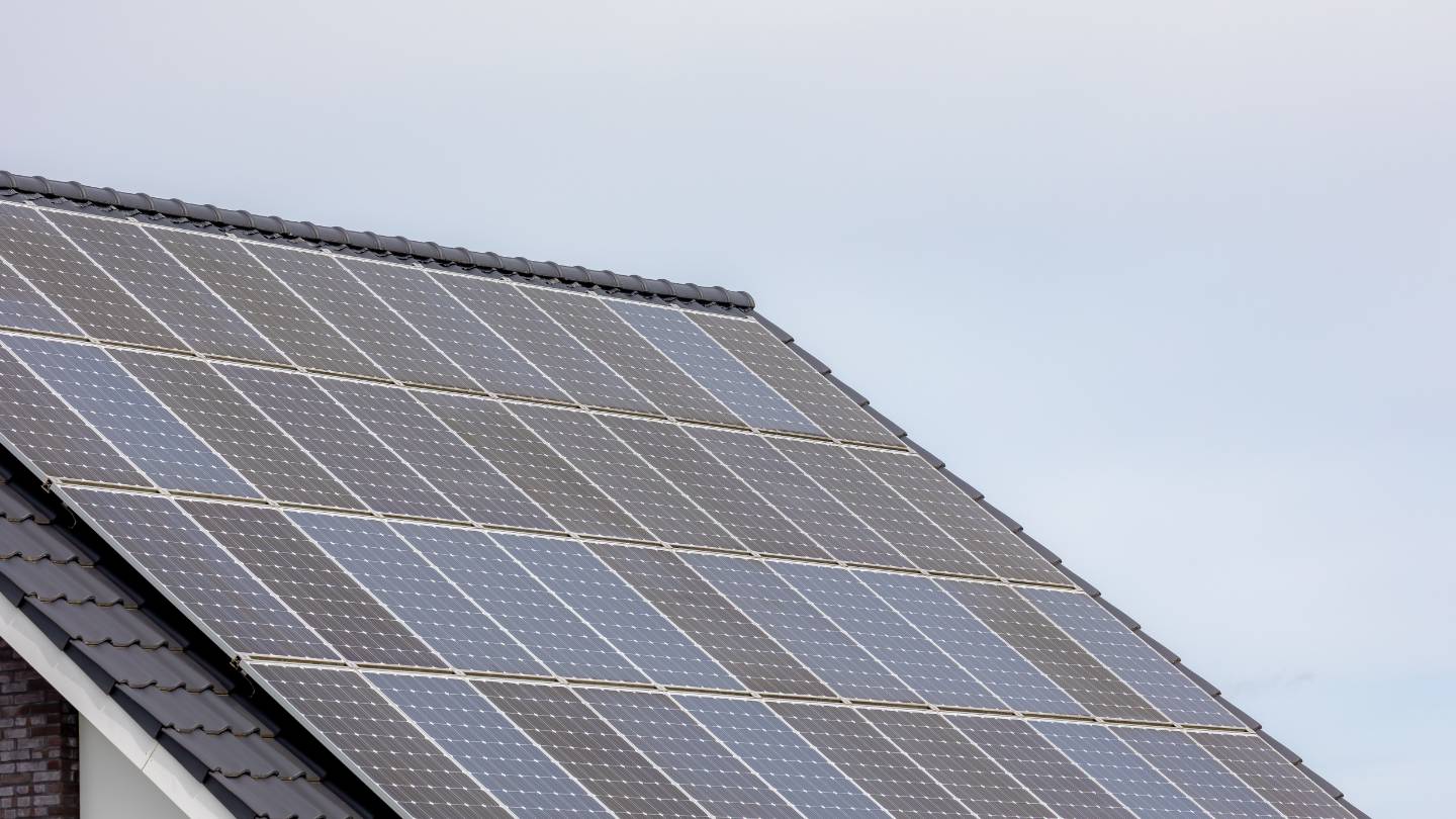 découvrez comment optimiser votre budget pour l'énergie solaire avec nos conseils pratiques. apprenez à évaluer les coûts, les économies d'énergie et les aides financières disponibles pour un investissement écologique et économique.