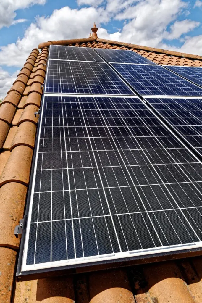 obtenez un devis personnalisé pour l'installation de panneaux solaires avec edf. bénéficiez d'une solution énergétique durable et économique tout en réduisant votre empreinte carbone. contactez-nous dès aujourd'hui pour une estimation gratuite.