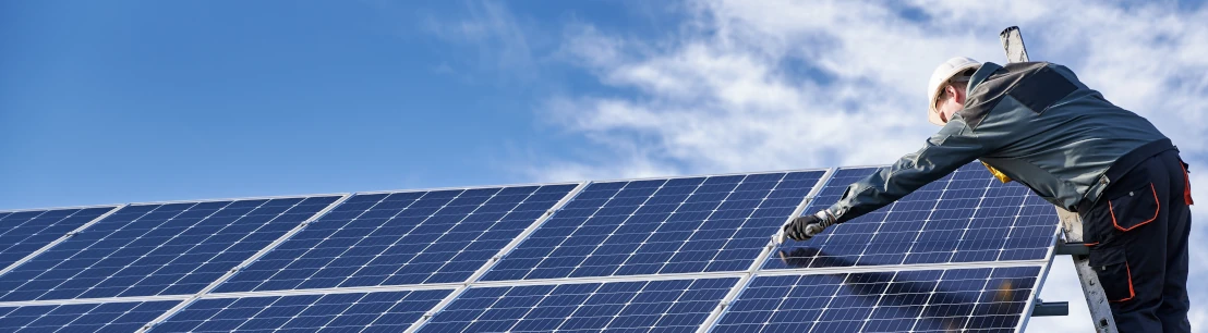 obtenez votre devis personnalisé pour des panneaux solaires qui répondent à vos besoins énergétiques et découvrez comment profiter d'une énergie renouvelable tout en réduisant vos factures d'électricité.