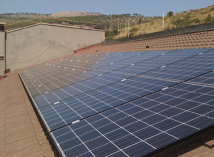 découvrez les performances exceptionnelles des panneaux solaires solaria, conçus pour maximiser l'efficacité énergétique et réduire votre empreinte carbone. profitez d'une énergie renouvelable fiable et performante pour vos besoins quotidiens.