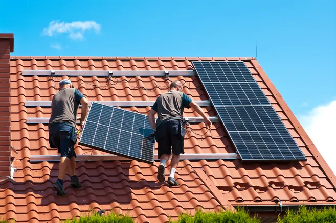 découvrez les tarifs des panneaux photovoltaïques et trouvez les meilleures offres pour l'installation de votre solution énergétique solaire. comparez les prix, les avantages et les aides disponibles pour réaliser des économies tout en préservant l'environnement.