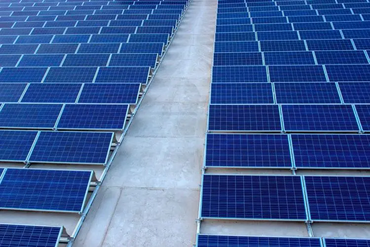découvrez les prix compétitifs des installations photovoltaïques à verlaine. profitez d'énergies renouvelables et d'économies sur votre facture d'électricité grâce à des solutions adaptées à vos besoins.