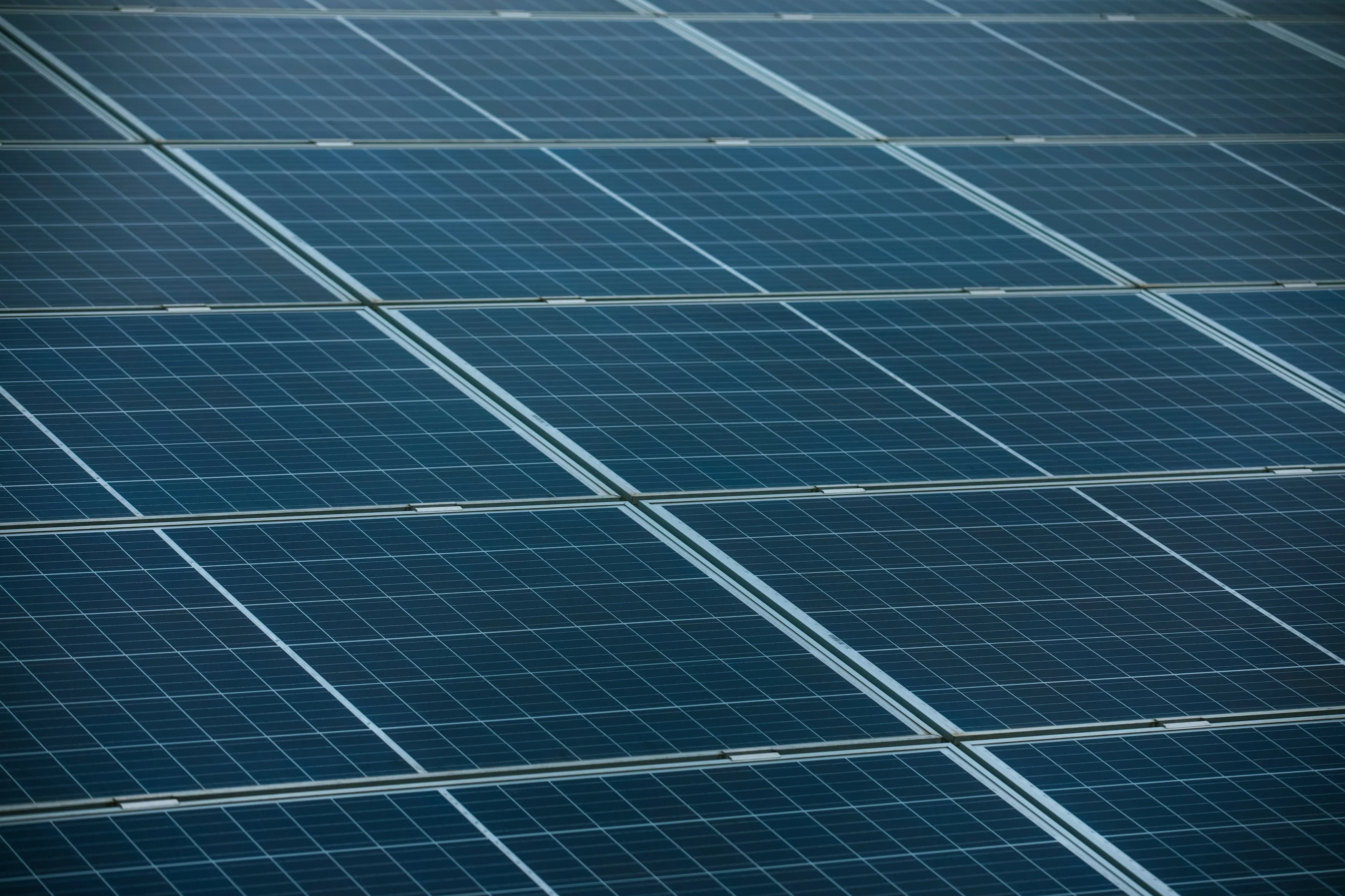 découvrez comment vikram solar se mesure à ses concurrents sur le marché de l'énergie solaire. analysez les innovations, la qualité des panneaux et les performances des produits, tout en évaluant les forces et les faiblesses de chaque acteur. informez-vous pour faire le meilleur choix en matière d'énergie renouvelable.