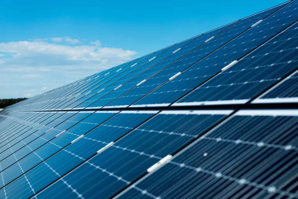 découvrez comment choisir le bon installateur de panneaux photovoltaïques pour votre projet. comparez les compétences, les avis clients et les garanties afin de maximiser l'efficacité de votre installation solaire et d'optimiser votre investissement énergétique.