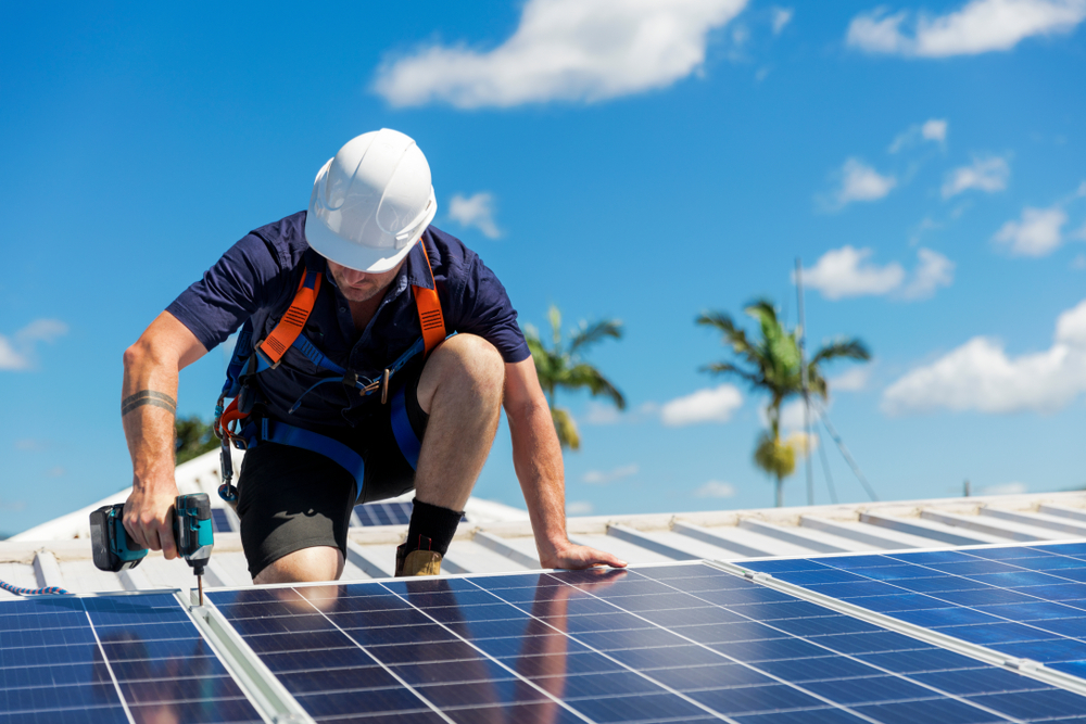 découvrez les nombreux avantages d'une pergola photovoltaïque : une solution esthétique pour votre extérieur, tout en générant de l'énergie renouvelable. profitez de l'ombre, réduisez vos factures d'électricité et valorisez votre propriété avec cet aménagement écologique et moderne.