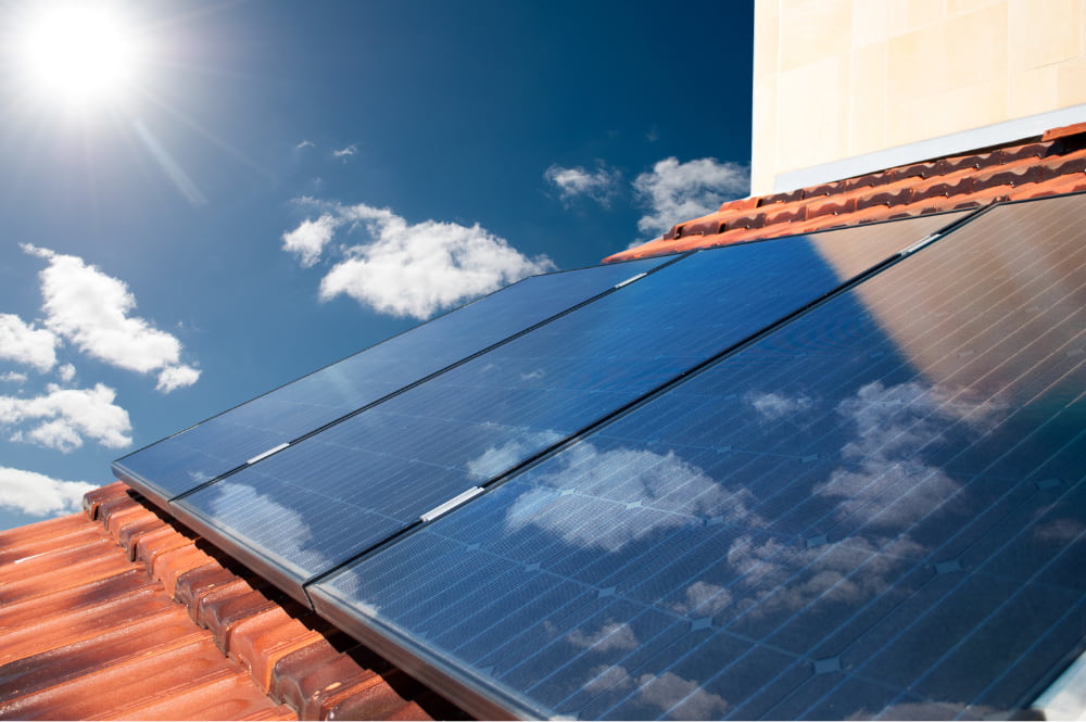 découvrez comment maximiser le rendement de votre investissement solaire avec nos conseils experts. apprenez à choisir les meilleures installations et à profiter des aides financières pour rentabiliser vos efforts écologiques.