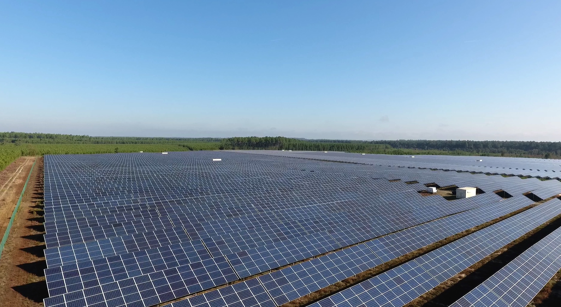 découvrez les avantages de l'investissement solaire : rentabilité à long terme, réduction des factures d'énergie et impact environnemental positif. explorez les opportunités pour investir dans des projets d'énergie renouvelable et participez à la transition énergétique.