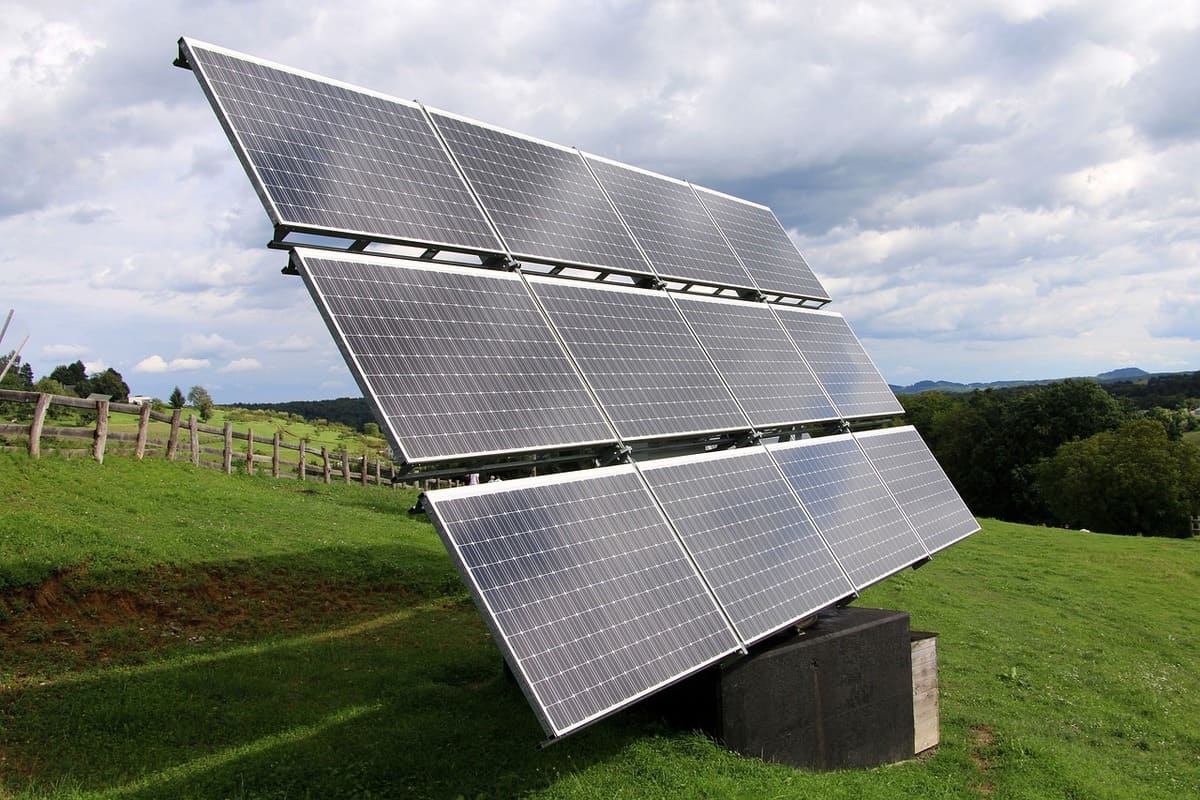 découvrez les avantages des panneaux solaires pour produire une énergie verte et réduire vos factures d'électricité. informez-vous sur les différentes technologies disponibles et comment maximiser l'efficacité de votre installation.