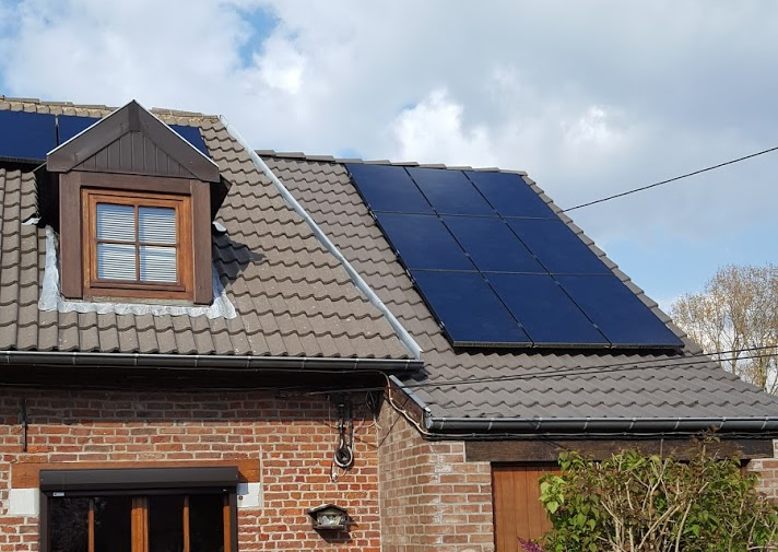 découvrez les nombreux avantages des panneaux photovoltaïques en belgique : réduction des factures d'électricité, impact positif sur l'environnement et aides financières disponibles. adoptez une énergie durable et rentable pour votre foyer !