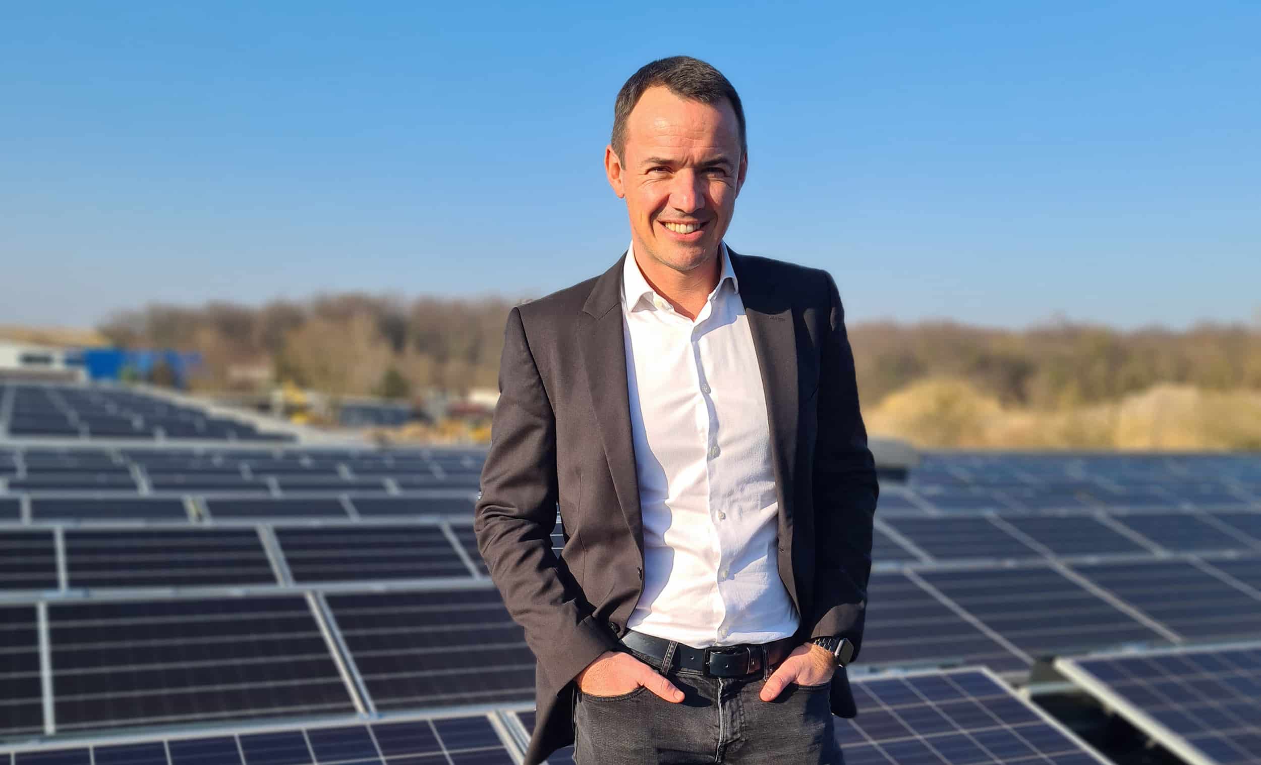 découvrez nos solutions de panneaux photovoltaïques à sélestat. profitez d'une énergie renouvelable, économique et respectueuse de l'environnement. transformez la lumière du soleil en électricité pour votre maison ou votre entreprise tout en réduisant votre empreinte carbone.