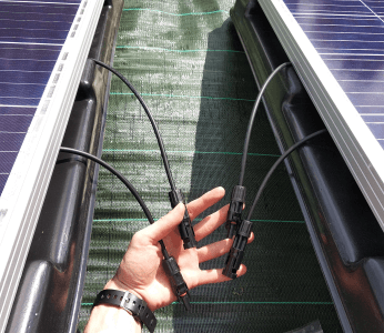 découvrez notre guide complet sur les panneaux photovoltaïques de 3 kw. apprenez tout sur leur fonctionnement, les avantages, l'installation et l'entretien pour optimiser votre production d'énergie solaire. faites le choix éclairé pour votre transition énergétique.