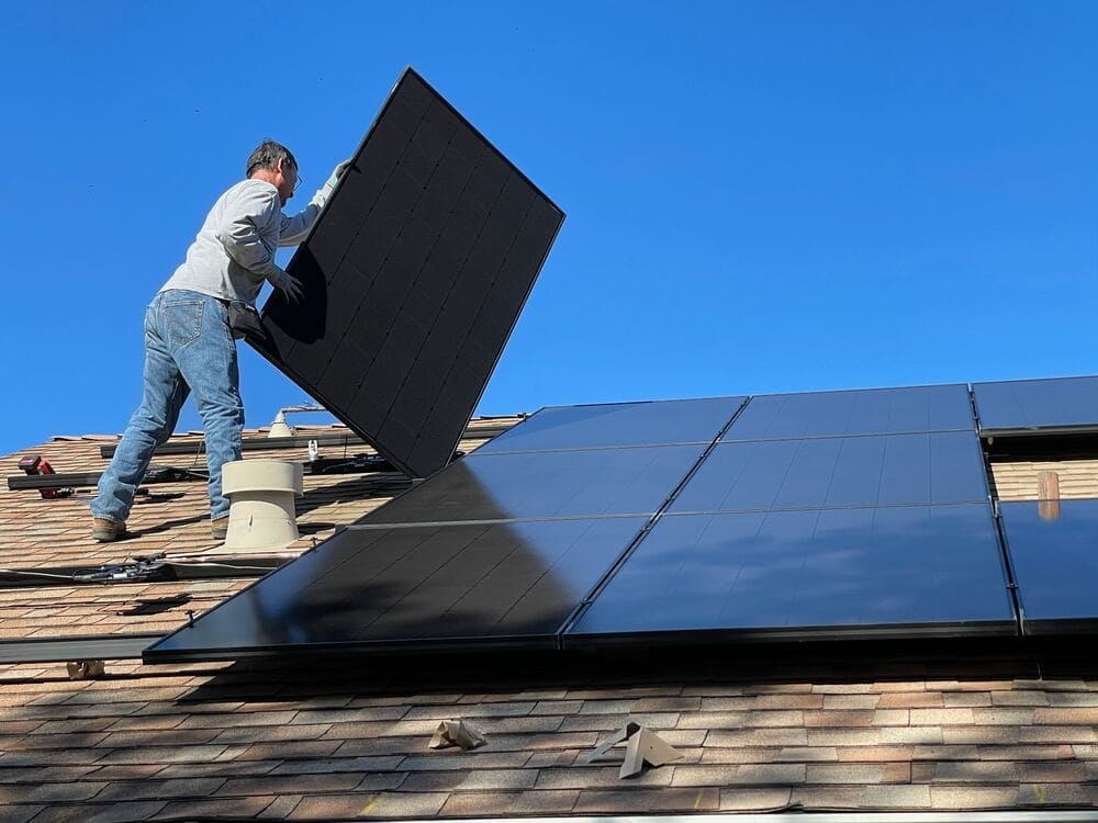 découvrez comment installer un système solaire efficace pour réduire votre facture d'électricité et contribuer à la protection de l'environnement. nos conseils pratiques et étapes détaillées vous guideront vers une installation réussie.