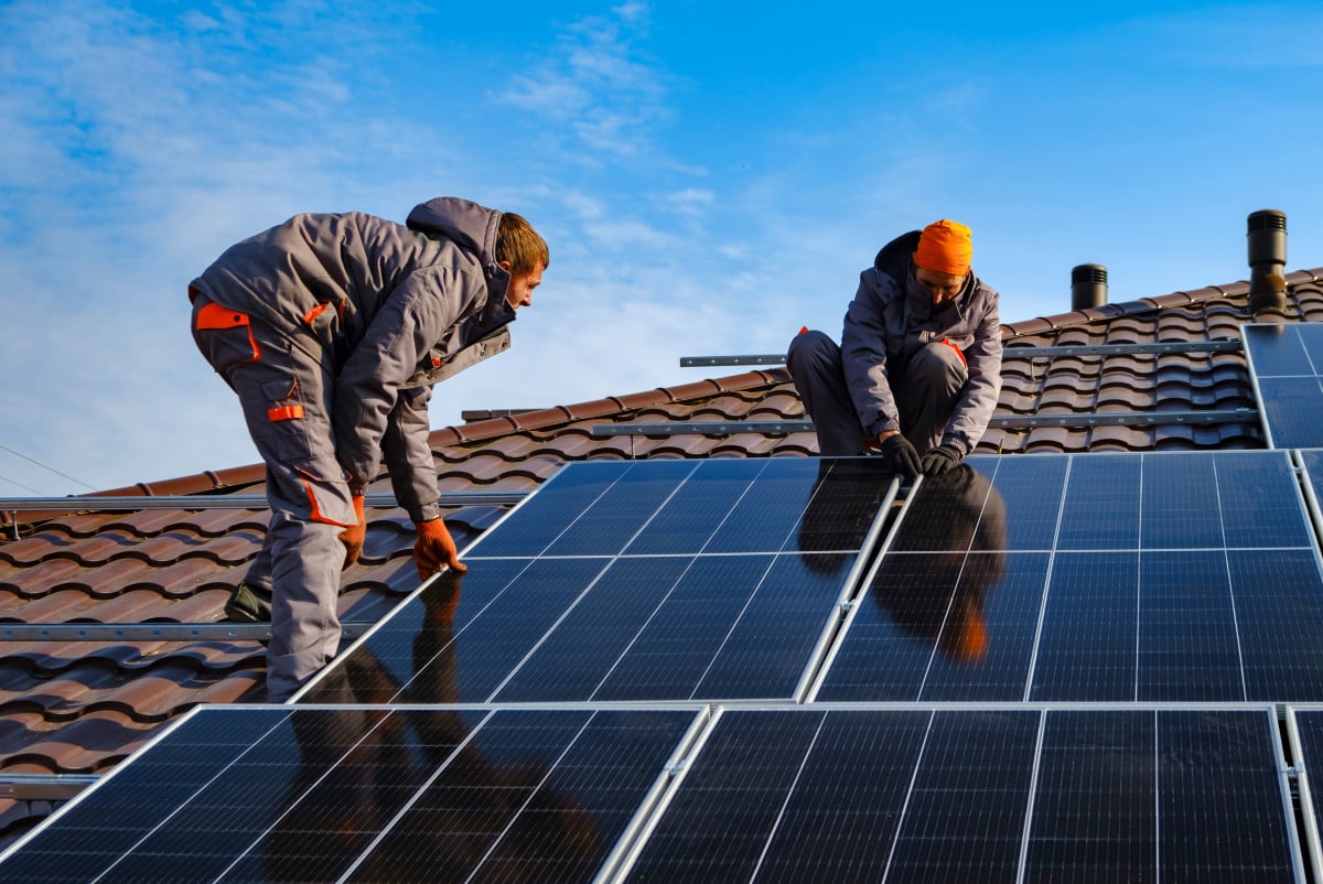 découvrez les prix des panneaux photovoltaïques et comparez les différentes options disponibles pour investir dans l'énergie solaire. informez-vous sur les coûts, les aides financières et les avantages écologiques de la transition vers une énergie durable.