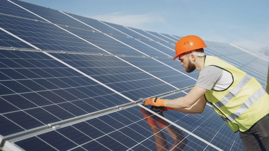 découvrez comment optimiser votre budget lors de l'installation de panneaux solaires. apprenez des astuces et conseils pratiques pour maximiser votre investissement tout en réduisant vos coûts énergétiques.