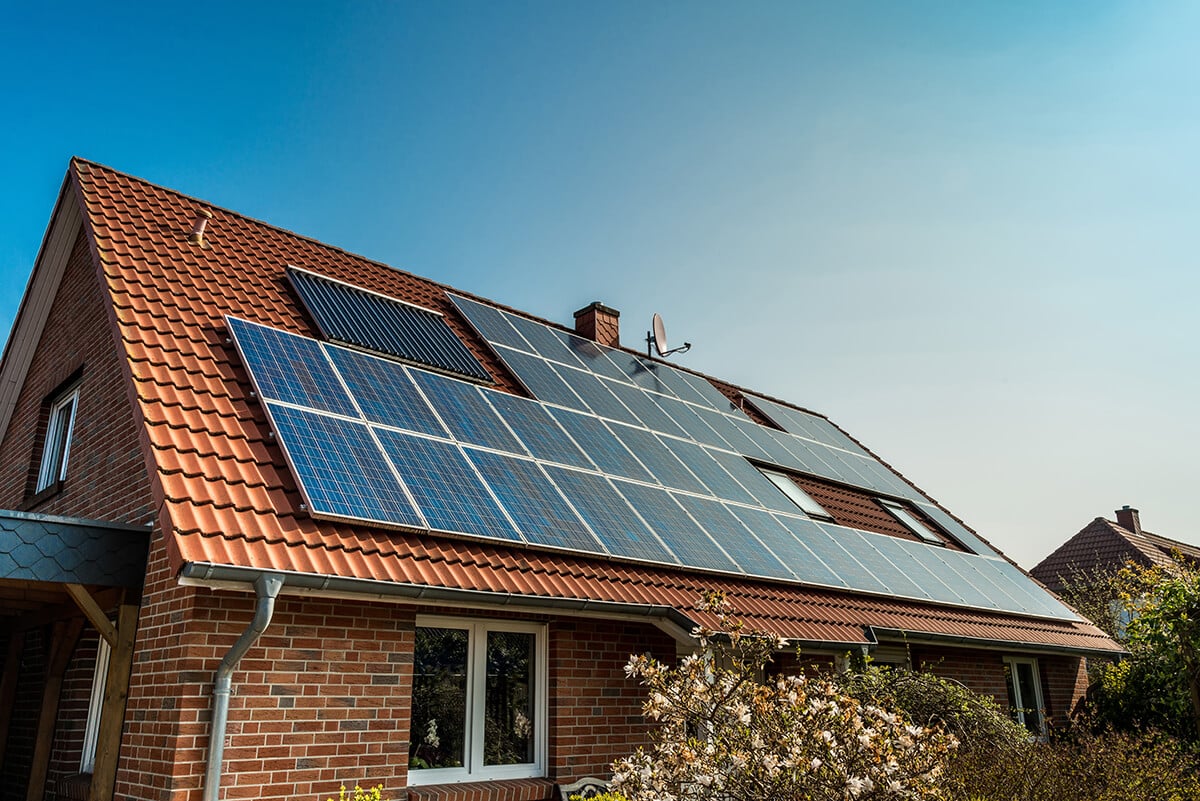 découvrez les avantages des panneaux solaires pour votre maison : énergie renouvelable, économies sur vos factures d'électricité et respect de l'environnement. optez pour une solution durable et réduisez votre empreinte carbone dès aujourd'hui !