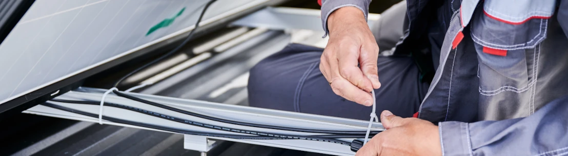 découvrez notre guide complet sur les prix des onduleurs photovoltaïques. comparez les modèles, caractéristiques et trouvez le meilleur rapport qualité-prix pour optimiser votre installation solaire.
