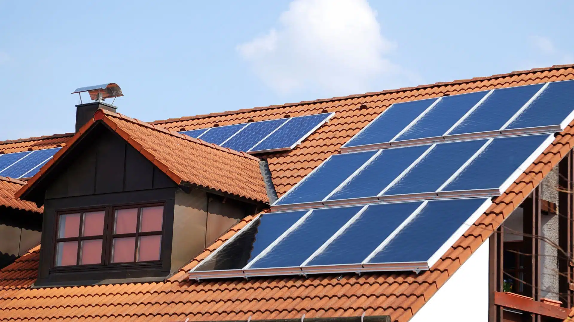 découvrez notre comparatif des prix et de la qualité des panneaux photovoltaïques. faites le choix optimal pour votre installation solaire en profitant de nos conseils d'experts et de recommandations sur les meilleures marques du marché.