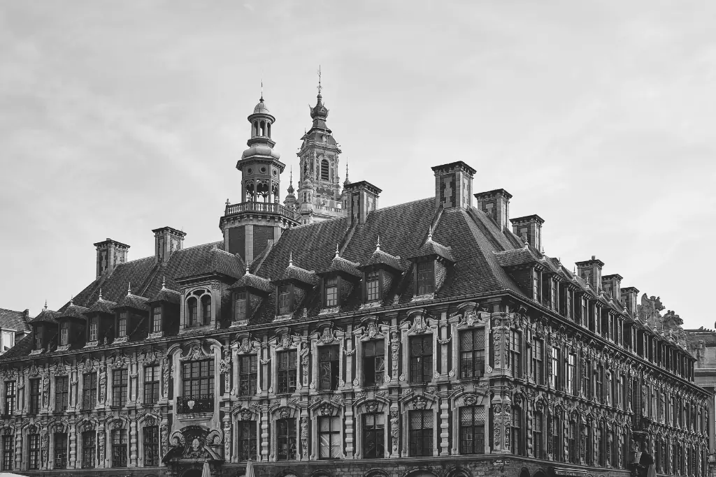 découvrez les enjeux de la transition du gaz b vers le gaz h, une étape clé vers une énergie plus propre et durable. explorez les avantages, les défis et les solutions innovantes qui accompagnent cette évolution dans le secteur énergétique.