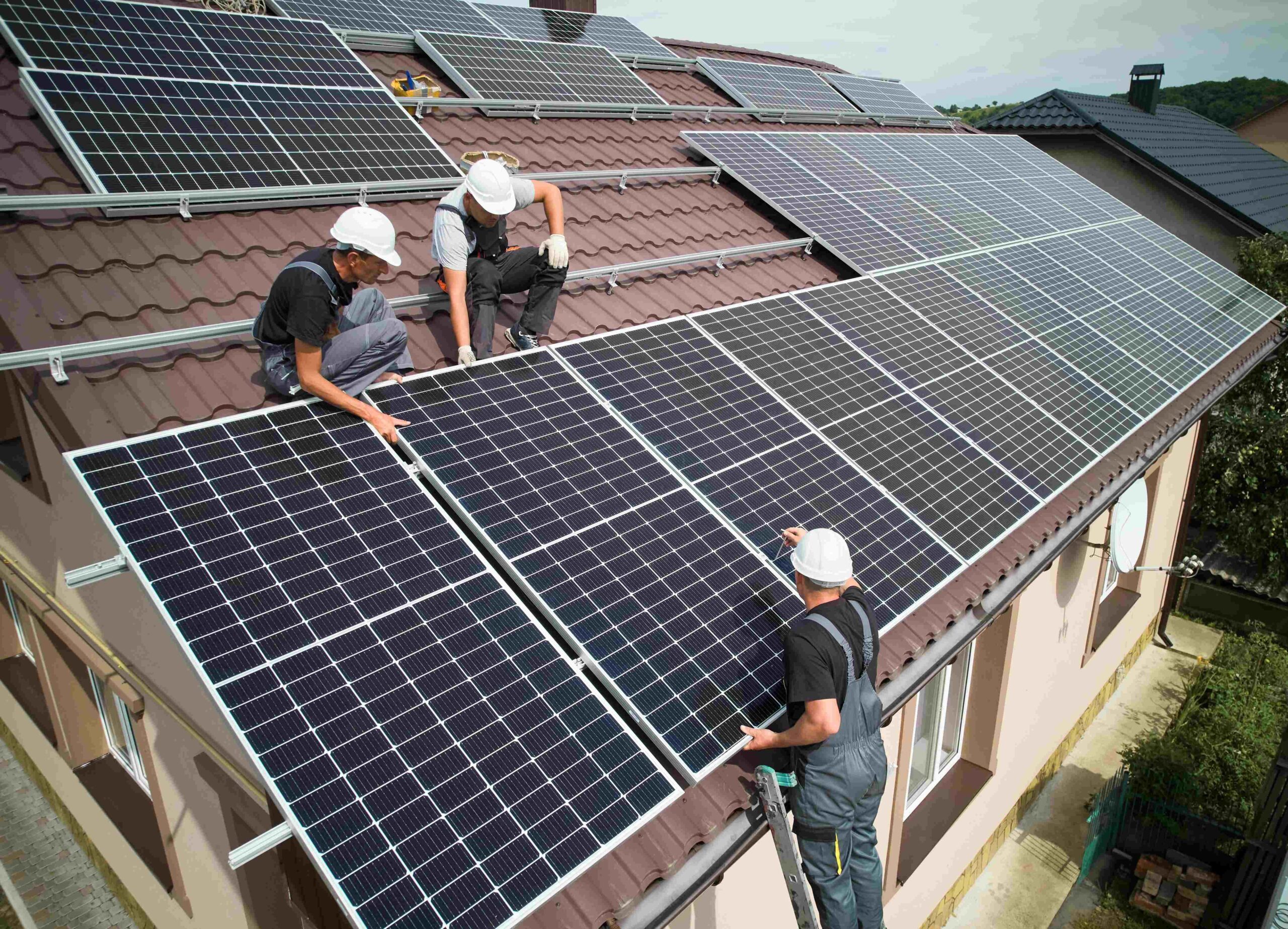 découvrez comment choisir le bon installateur de panneaux solaires pour votre projet. comparez les certifications, les expériences et les avis clients pour garantir une installation efficace et fiable de votre système solaire. optimisez votre investissement et contribuez à la transition énergétique dès aujourd'hui.