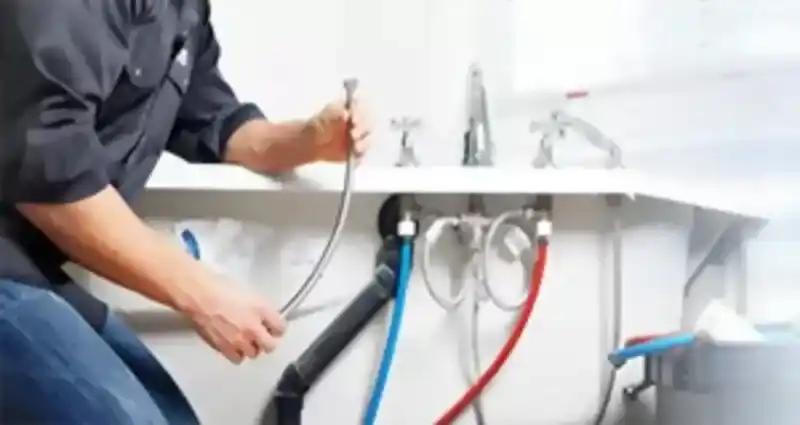 obtenez votre devis plomberie à marseille en quelques clics. comparez les meilleurs prix et trouvez des plombiers qualifiés pour tous vos travaux domestiques. contactez-nous dès aujourd'hui !