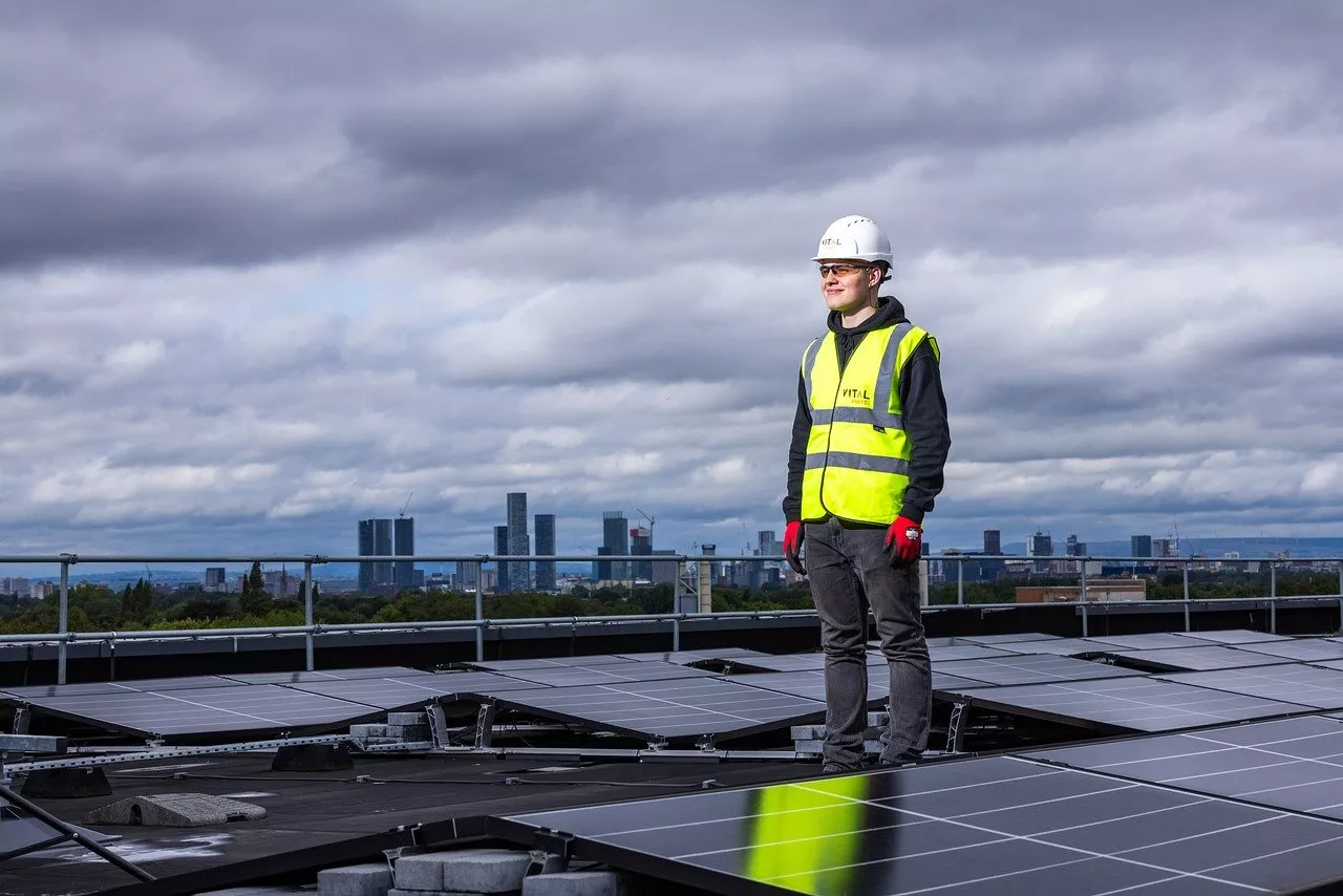 découvrez l'importance de la localisation solaire pour optimiser la production d'énergie renouvelable. apprenez comment l'ensoleillement et l'orientation d'une propriété influencent l'efficacité des panneaux solaires et contribuent à une meilleure durabilité environnementale.