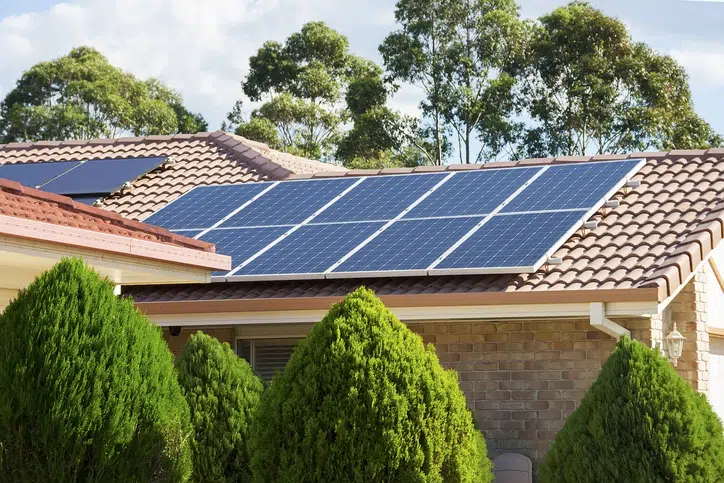découvrez les panneaux photovoltaïques edf, une solution énergétique durable et efficace pour réduire vos factures d'électricité. optez pour l'énergie solaire et profitez d'installations de qualité, soutenues par l'expertise d'edf.