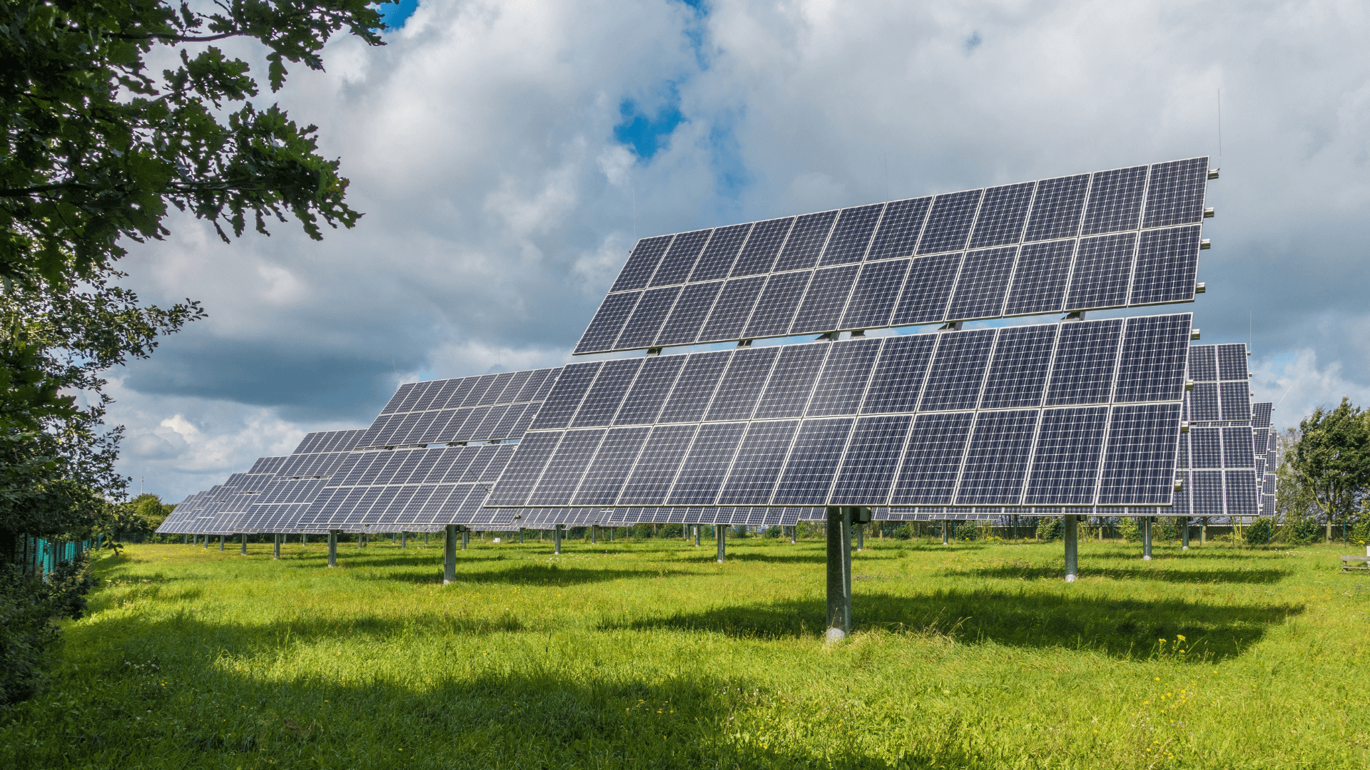 découvrez les avantages des panneaux photovoltaïques pour produire de l'énergie renouvelable et économiser sur vos factures d'électricité. informez-vous sur leur fonctionnement, leur installation et les aides disponibles pour adopter une énergie propre et durable.