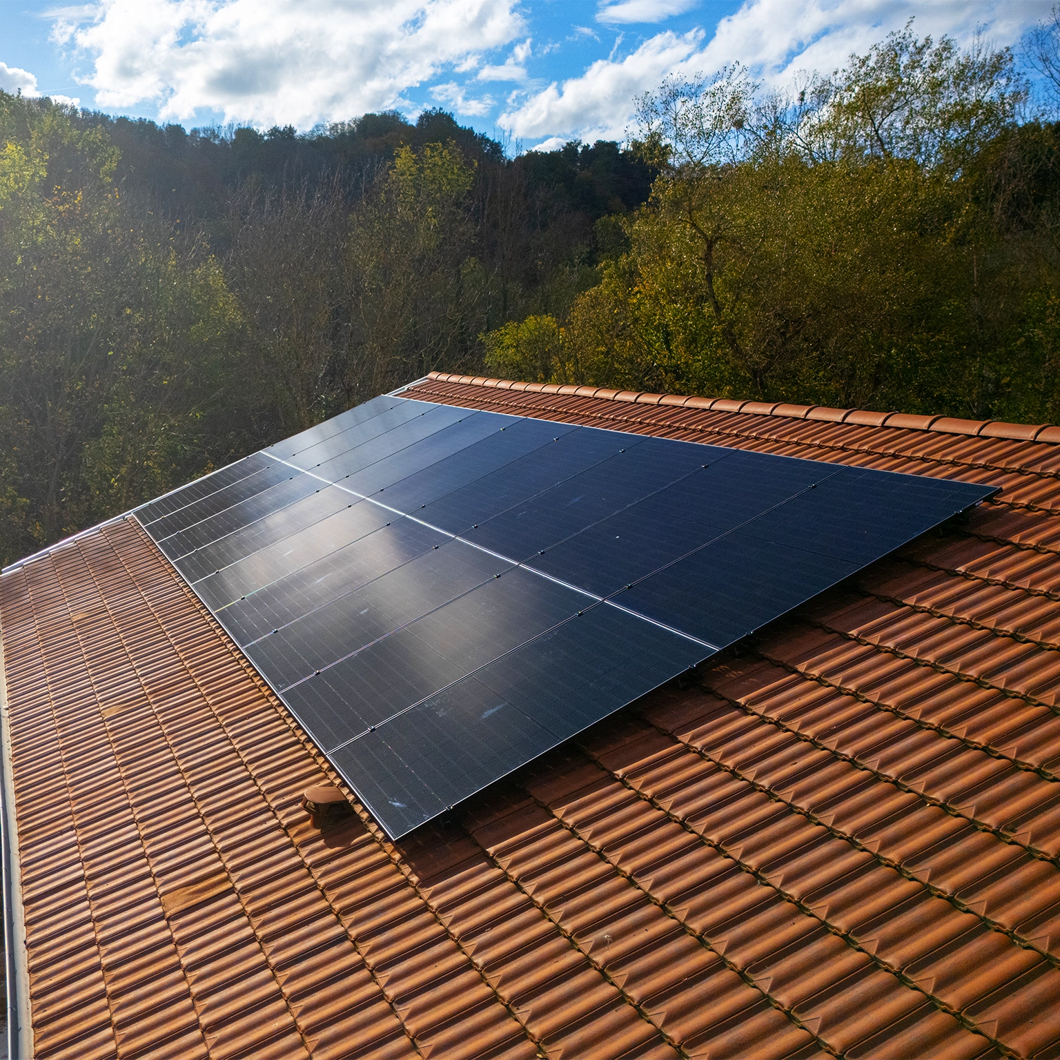 découvrez nos solutions de panneaux solaires dans le rhône pour réduire votre facture d'énergie et contribuer à la préservation de l'environnement. profitez d'un ensoleillement optimal et d'une installation professionnelle.