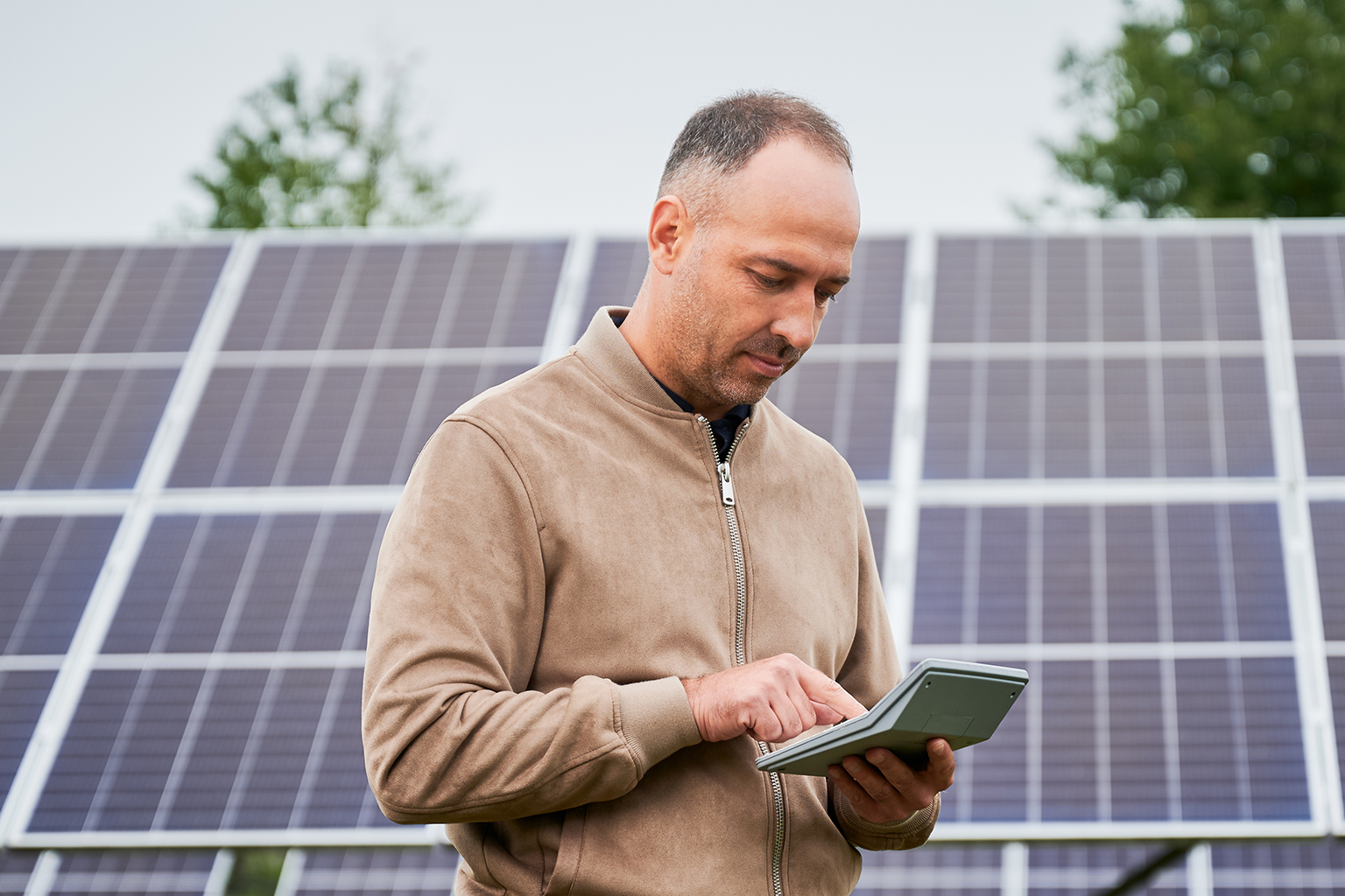 découvrez les causes et les solutions pour la perte de production des panneaux photovoltaïques. apprenez à optimiser le rendement de votre installation solaire et à maximiser votre retour sur investissement.